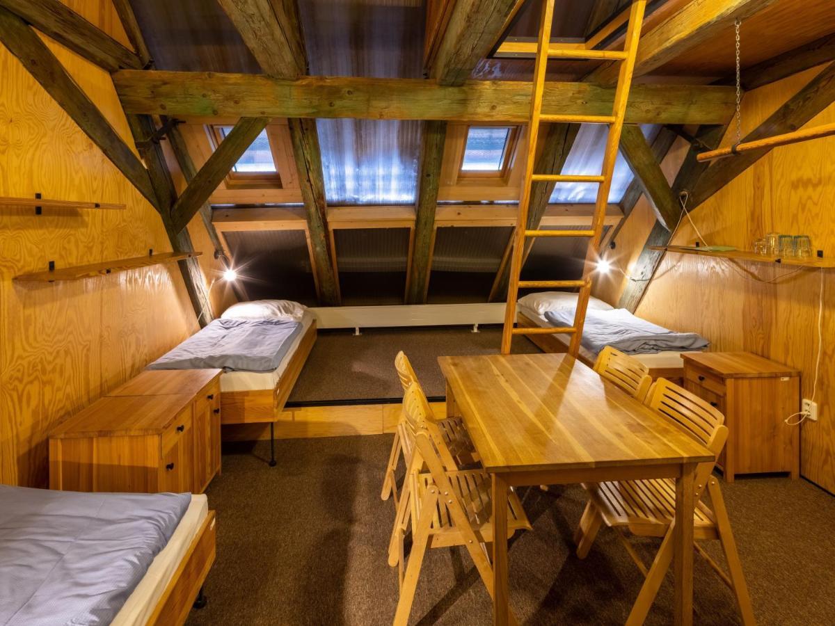 Zamecky Hostel Litomysl Exterior photo